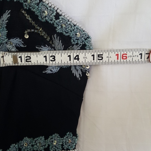 Marina beaded dress.  Sz 6 - Picture 4 of 7